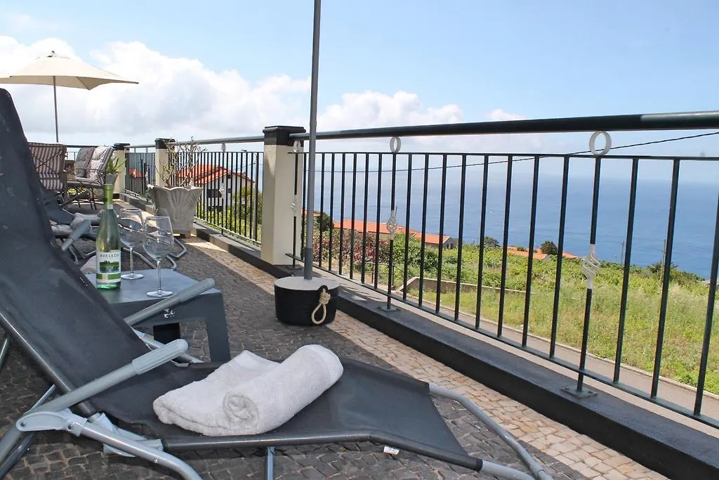 Вилла Ourmadeira - Casa Vista Bela, Countryside Estreito Da Calheta Португалия